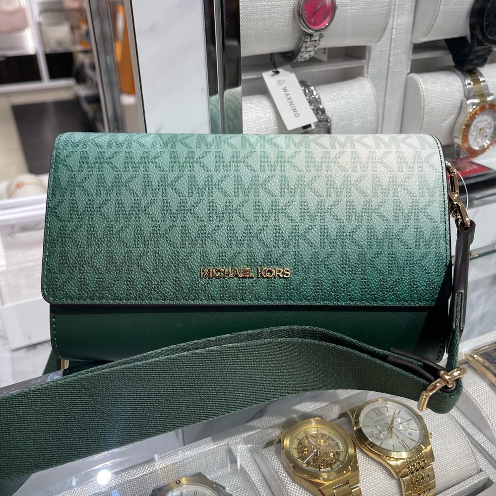 MICHAEL KORS Jet Set Large Ombré Signature Logo ZA Crossbody Bag
Moss Multi 
NWT - Picture 8 of 16